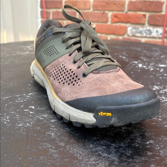 Danner Vibram Men's Olive and Brown Sneakers size 10 - Picture 9 of 10